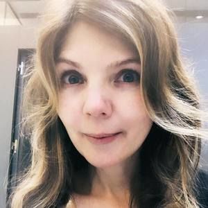 Meet your Posher, Yulia